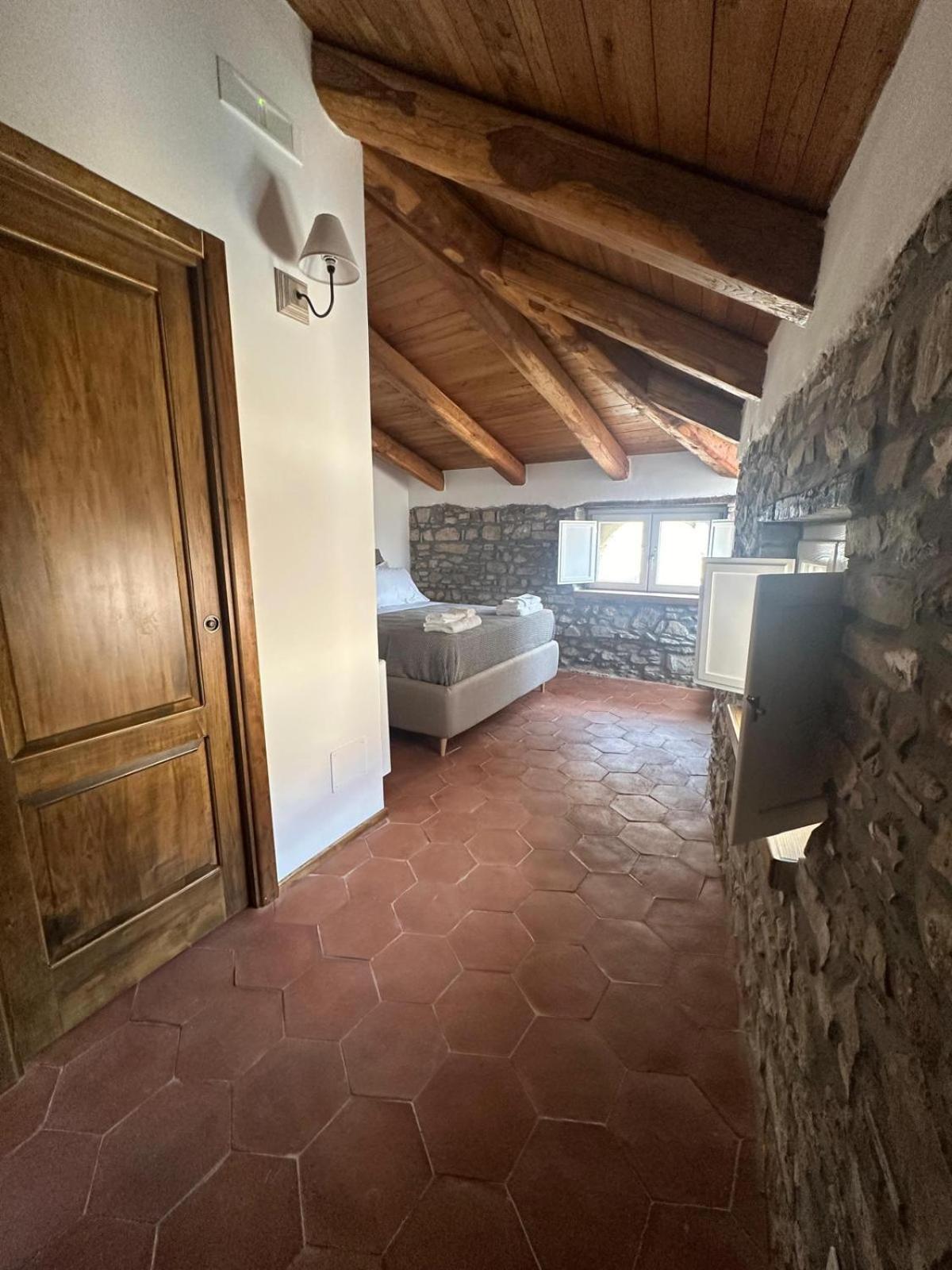 카스텔라바테 La Mansarda B&B 외부 사진