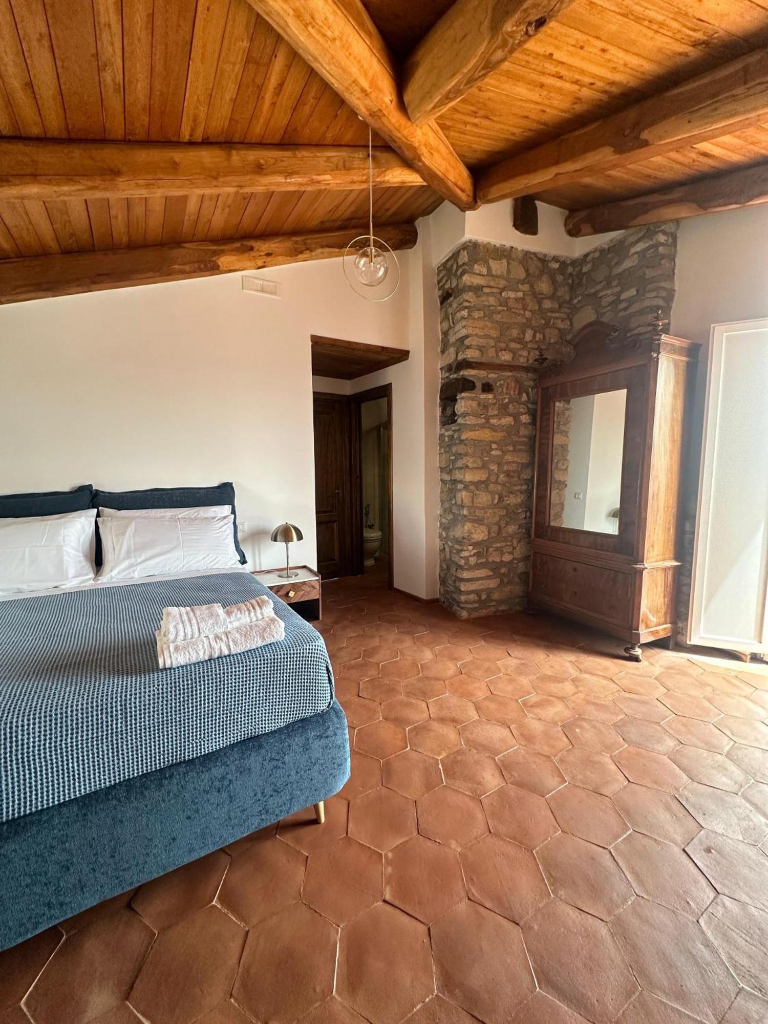 카스텔라바테 La Mansarda B&B 외부 사진