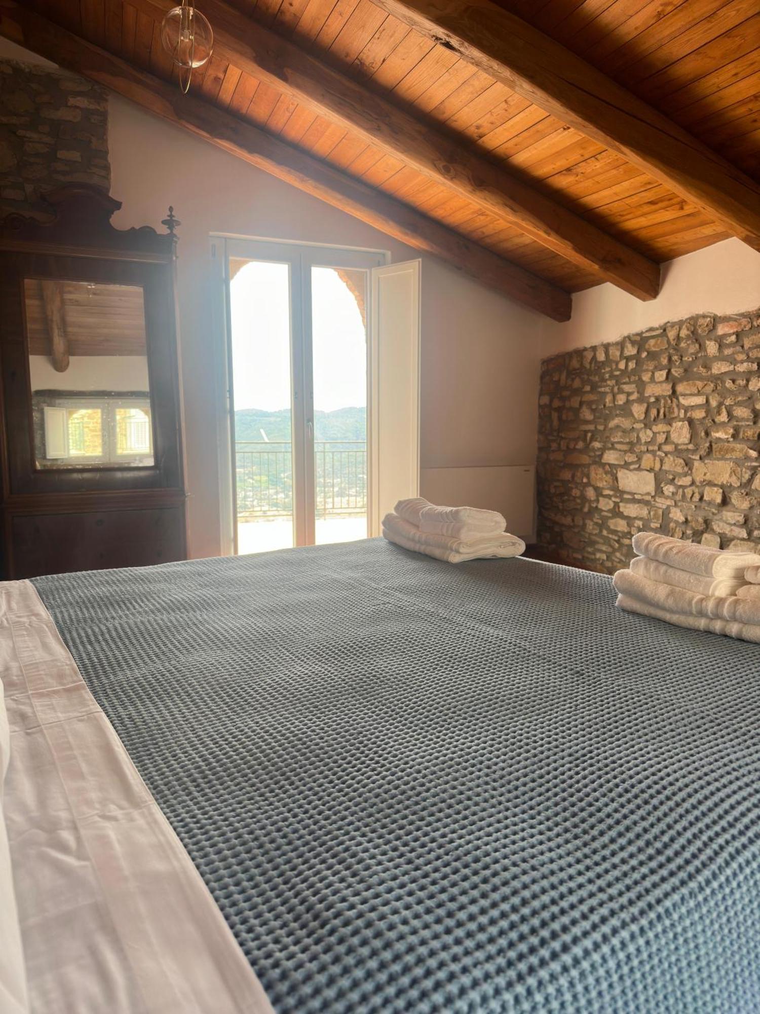 카스텔라바테 La Mansarda B&B 외부 사진